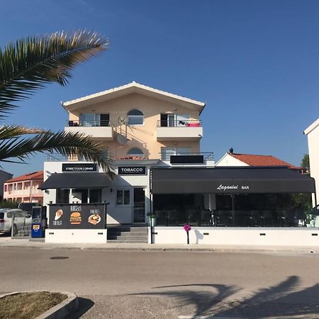 Apartments Villa Marina Рогозниця Екстер'єр фото